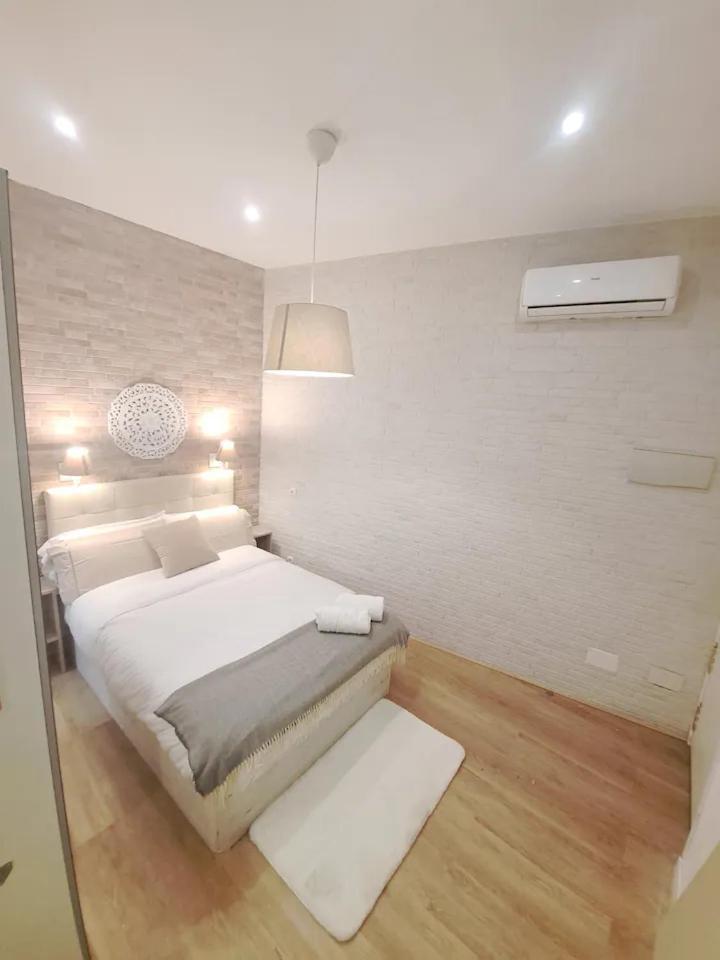 Cosy Apartamento En La Latina Мадрид Экстерьер фото